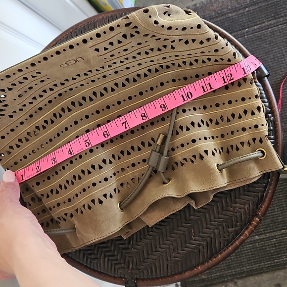 Large UGG 100% leather Crossbody bag laser cut design With Wristlet Olive Green - Picture 12 of 16